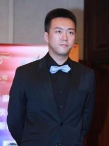 邓炀个人资料,才华横溢的青年才俊，多领域成就斐然