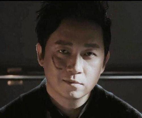 左右脸潘粤明表情包,左右脸表情大对决，谁才是表情帝？