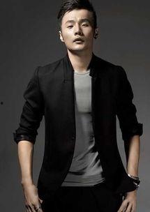 歌手唐尼个人资料,音乐梦想的追逐者，才华横溢的流行歌坛新星